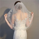 Women Exquisite Lace Medium Length Romantic Wedding Veil