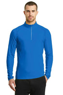 Activewear OGIO ENDURANCE Nexus 1/4-Zip Pullover. OE335 OGIO Endurance