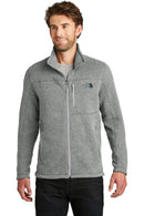 The North Face Sweater Fleece Jacket. NF0A3LH7
