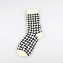1 Pair Japanese Lattice & Vertical Stripes Harajuku Women/Men Fashion Causal Socks Autumn Winter Classic Black&White Socks