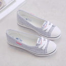 Spring light canvas shoes women shoes slip-on Korean tide students set foot pedal flat shoes AExp