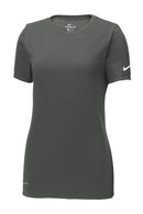 T-Shirts Nike Ladies Dri-FIT Cotton/Poly Scoop Neck Tee. NKBQ5234 Nike