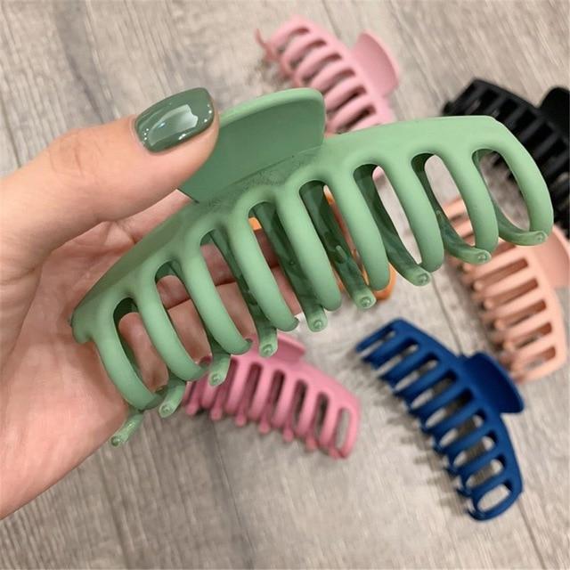 1Pc Korean Solid Big Hair Claws Elegant Frosted Acrylic Hair Clips Hairpins Barrette Headwear for Women Girls Hair Accessories AExp