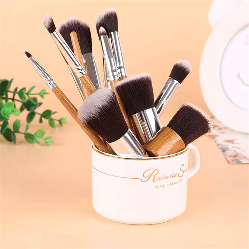 11pcs Nature Color Wooden Handle Nylon Cosmetic Brush With Linen Bag