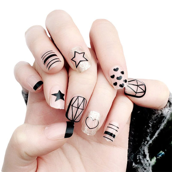 Hot Sale Womens Cute Sweet Fashion Heart Stars Stripes Pattern Artificial Fingernails Piece