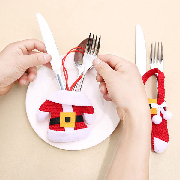 2 Pcs Set Non-woven Clothes Pants Pattern Christmas Knife Fork Bag Holder