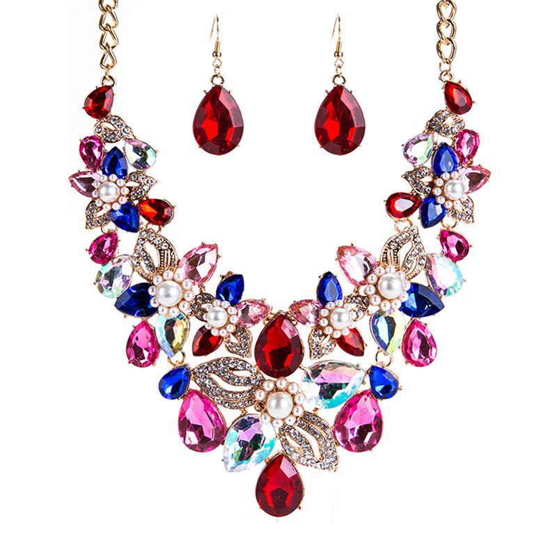 Hot Sale Women Exaggerated Size Pendant Shiny Crystal Flower Necklace Earrings Set