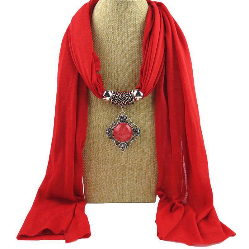 Fashion Geometric Alloy Pendant Resin Stone Solid Color Scarf Necklace