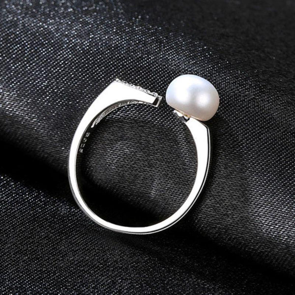 Fashion Geometry Design Luxury Sterling Silver Freshwater Zircon Ring