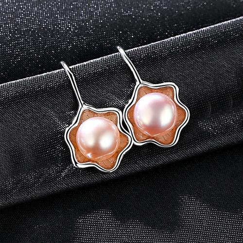 Fashion Elegant Flower Shape Earrings Women Natural Pearl Drop Earrings