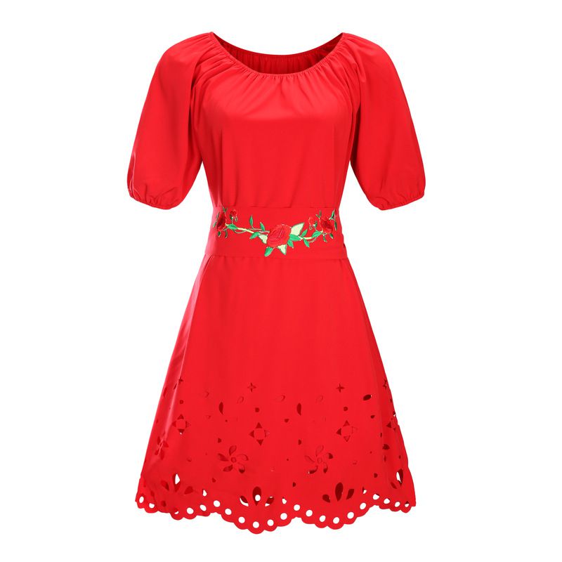 Fashion Solid Color Short Sleeves Rose Embroidered Plus Size Dress