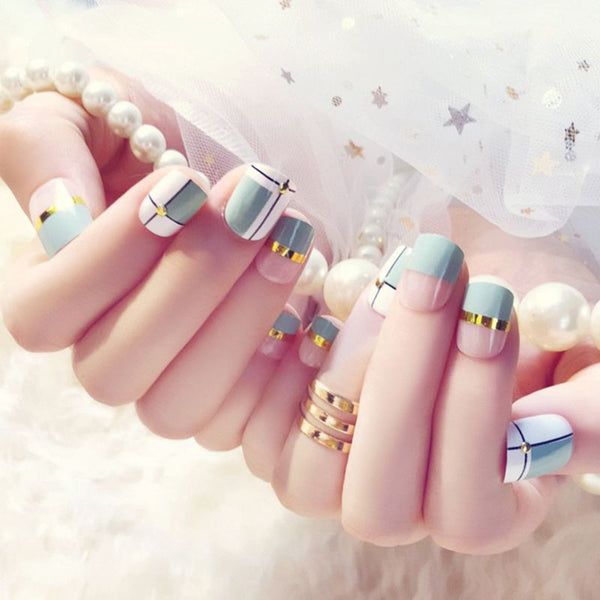 Fashion Freshing Sky Blue Color Geometry Painting False Nails