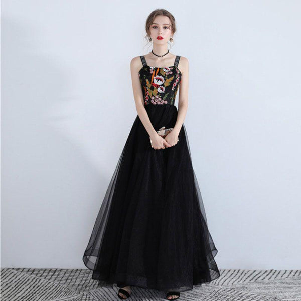 Women Fashion Good Quality Floral Embroidered Sleeveless Party Strap Dress