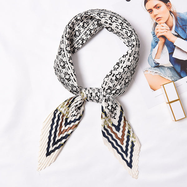 Fashion U Shape Chain Print Unique Pleated Satin Scarf