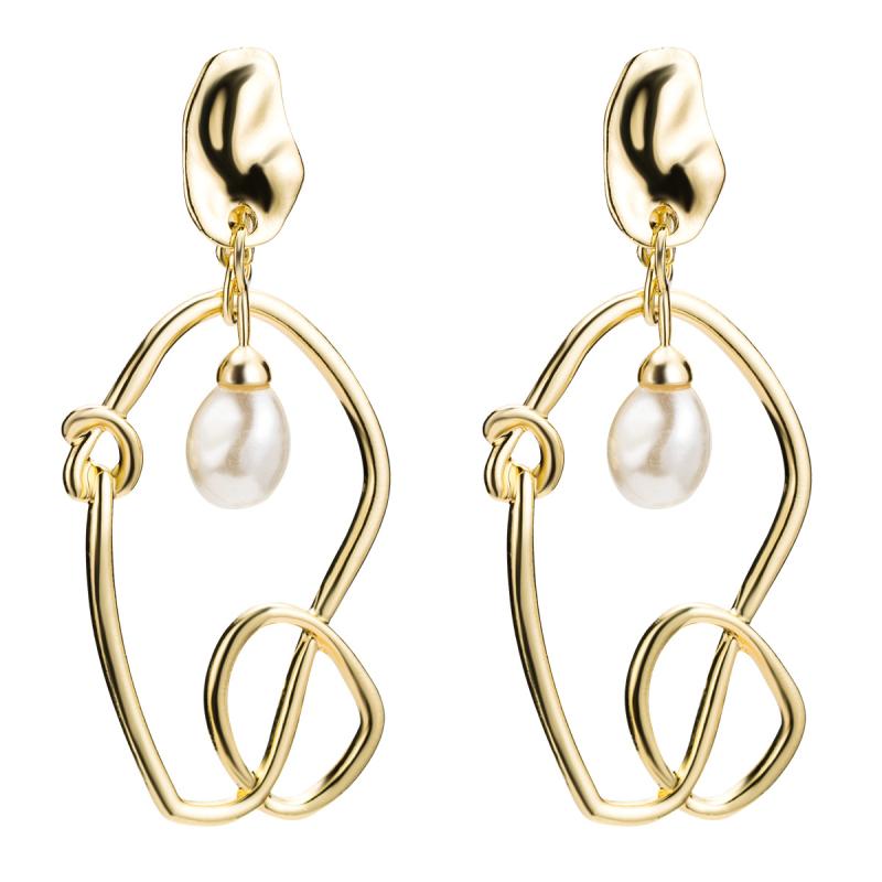 Fashion Imitation Pearl Twisted Irregular Alloy Drop Earrings