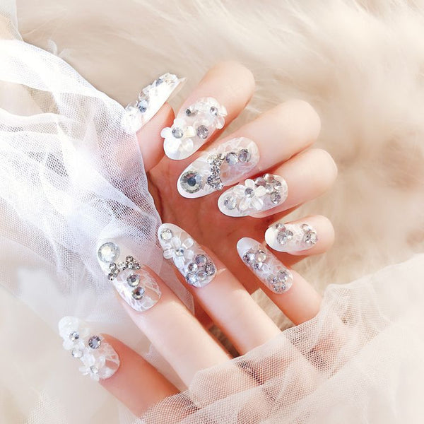 Fashion Bride Shiny Fake Crystal Nail Tips