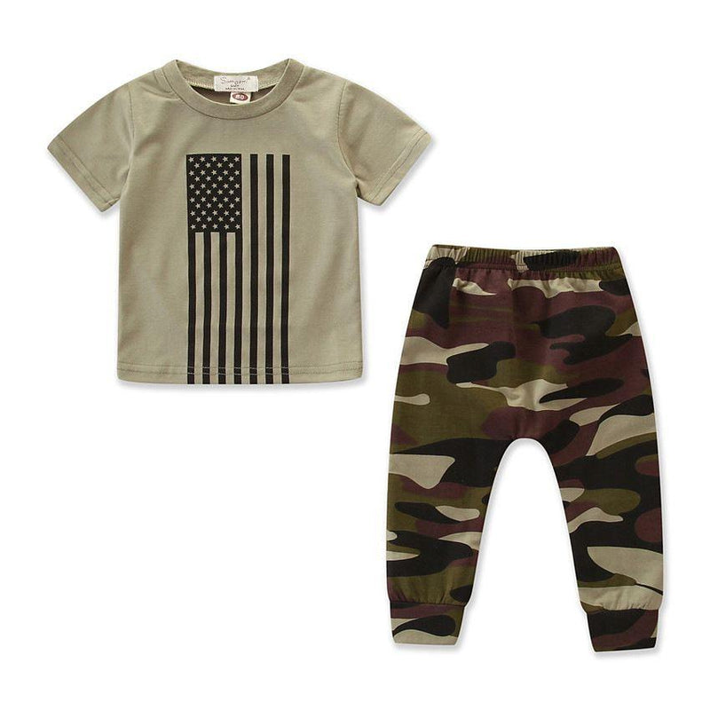 2 Pcs Boys Short Sleeves Tops And Camouflage Print Pants