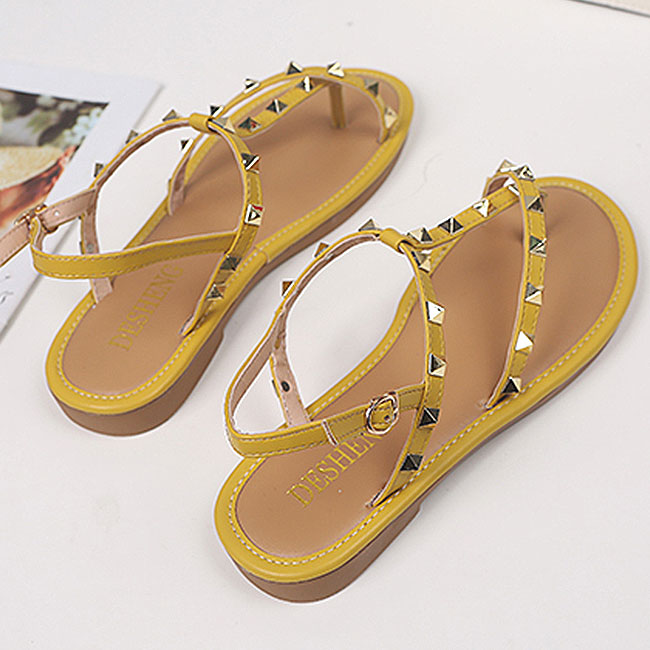 Fashion Stud Decor Toe Ring Slingback Sandals Shoes