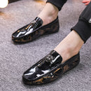 Fashion Irregular Metal Accessory Decor Men Casual Flat Shoes