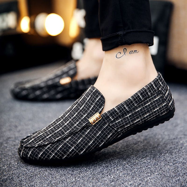 Hot Sale Fresh Style Men Fashion Plaid Pattern Metal Accessory Decor Casual Shoes