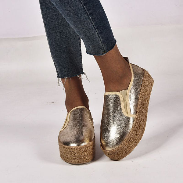 Hot Sale Women Casual Round-toe Solid Color Platform Shoes