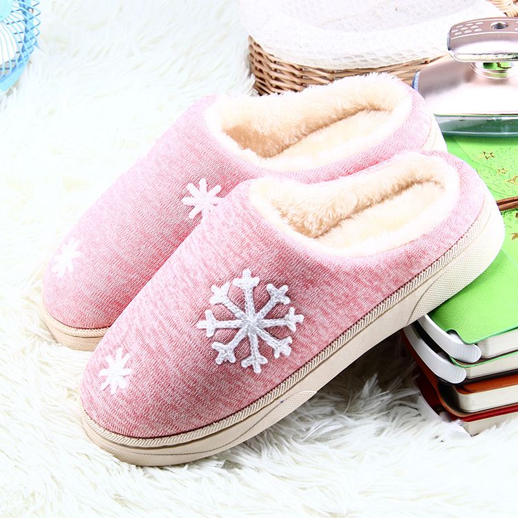Fashion Snowflake Embroidery Warm Cover Toe Cotton Slippers Shoes