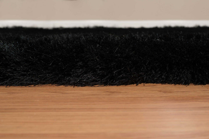 Black Rug - 31" x 37" x 2.7" Black Polyester Mat Rug