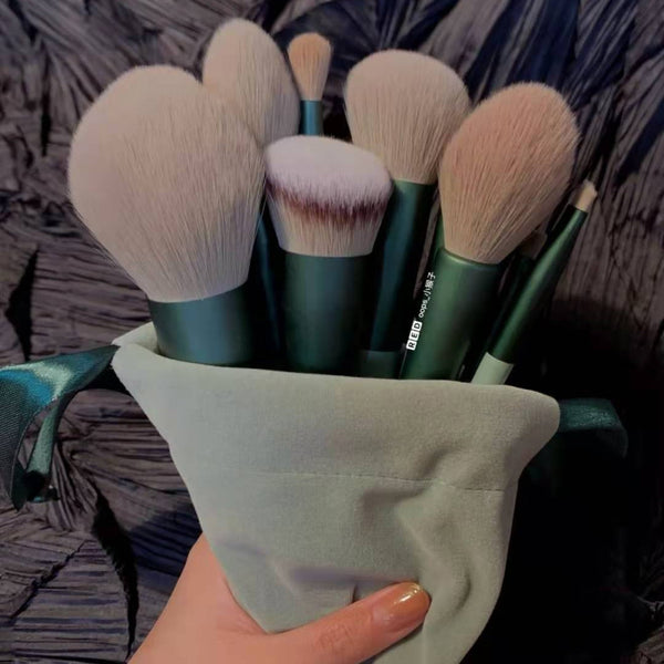 13PCS Professional Makeup Brush Set Cosmetic Powder Eye Shadow Foundation Blush Blending Concealer Beauty Make Up Tool Brushes