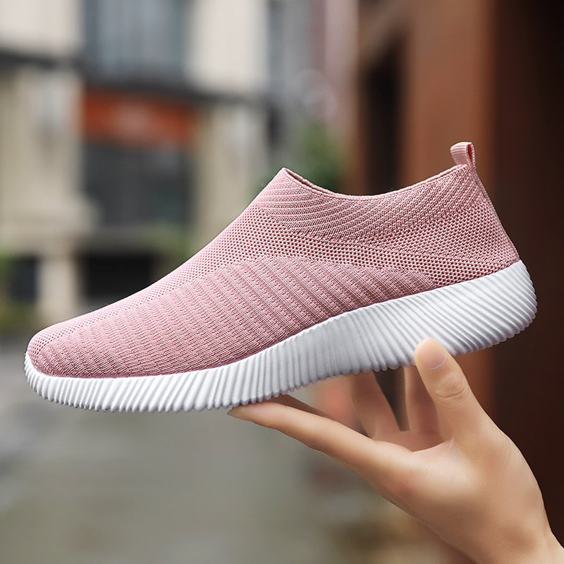 Women Flats Shoes Plus Size 43 Breathable Mesh Platform Sneakers Women Slip on Soft Ladies Casual Shoes Woman Knit Sock Flats 36
