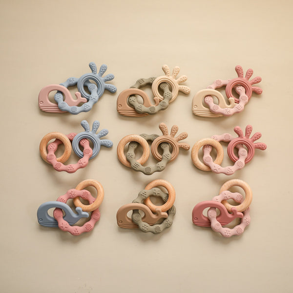 1pc Baby Teether Silicone Bracelet BPA Free  Cute Animal Silicone Pendant Wood Ring  Teething Rattle for Baby Accessories Toys