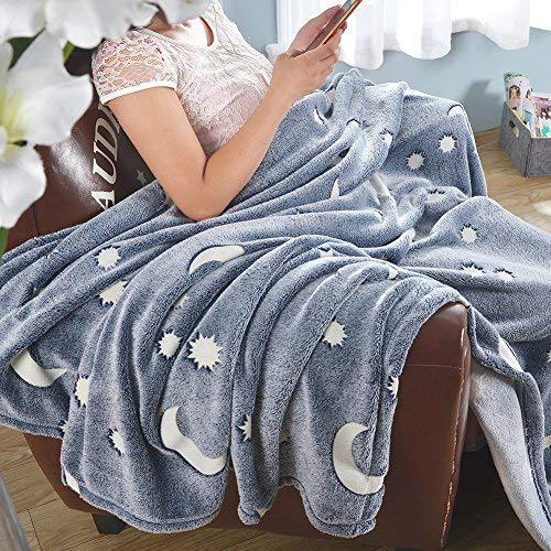 Magical Luminous Kids Blanket Soft Fluffy Flannel Star Moon Blanket Home Rug Children Bedding Fluorescent Quilt Christmas Gift