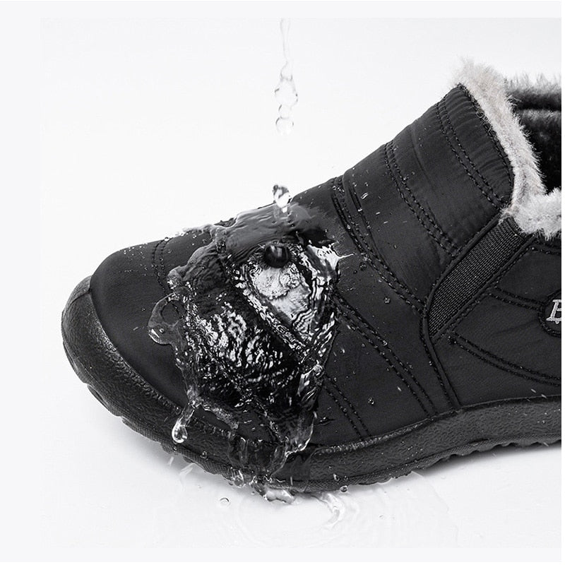 Women Boots Ultralight Winter Shoes Women Ankle Botas Mujer Waterpoor Snow Boots Female Slip On Flat Casual Shoes Plush Footwear