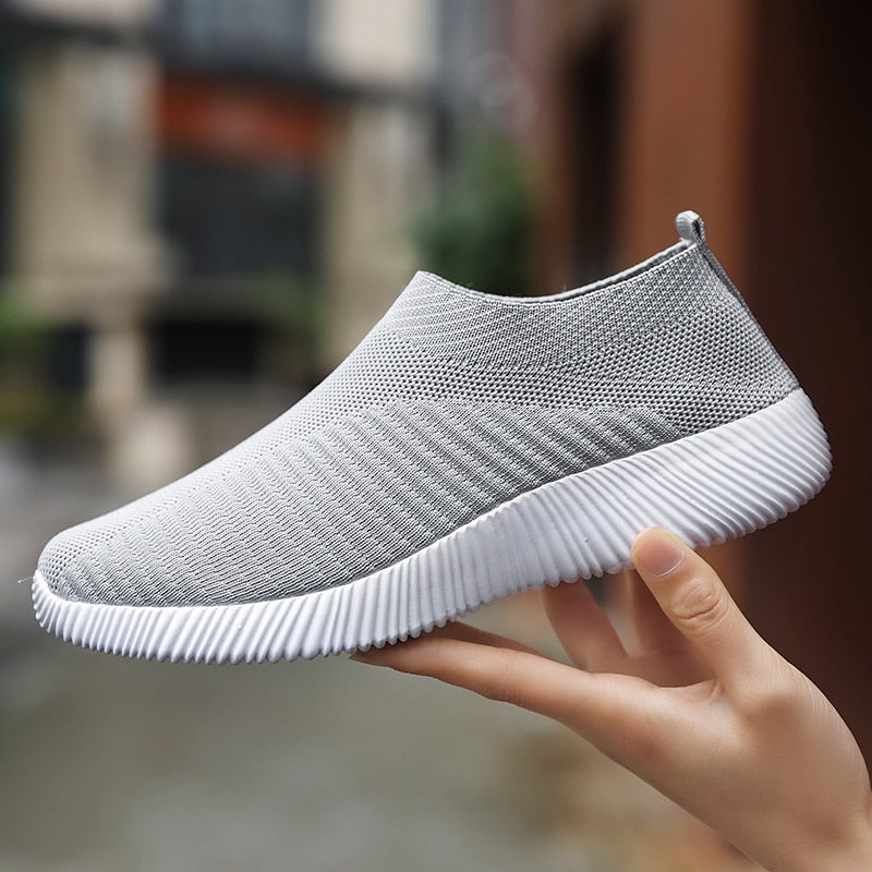 Women Flats Shoes Plus Size 43 Breathable Mesh Platform Sneakers Women Slip on Soft Ladies Casual Shoes Woman Knit Sock Flats 36