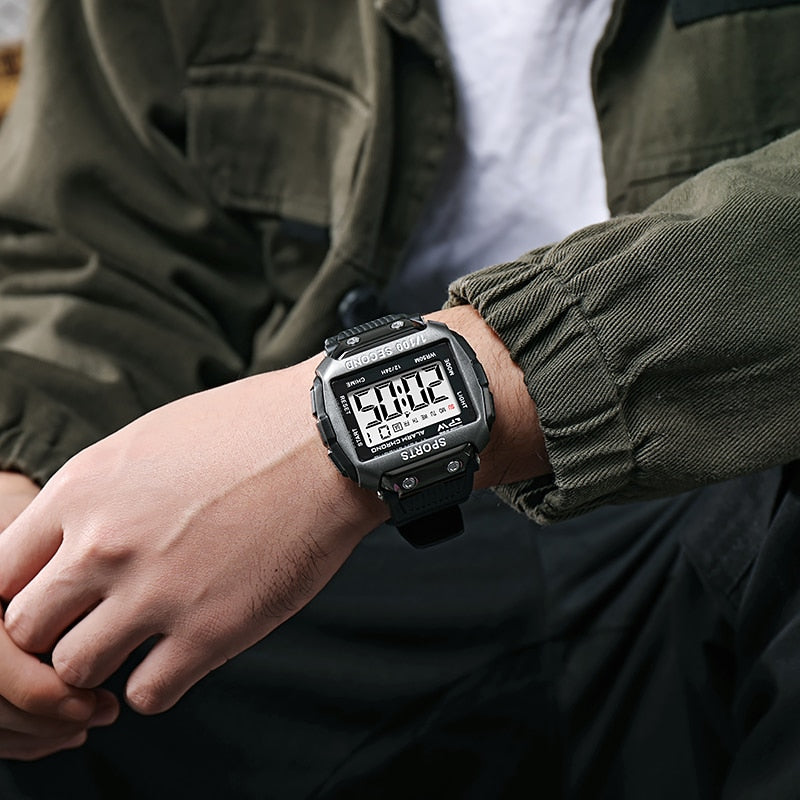 Super Easy to Read Scratch Proof Case 5ATM Water Resistant Digital Watch for Outdoor Sport