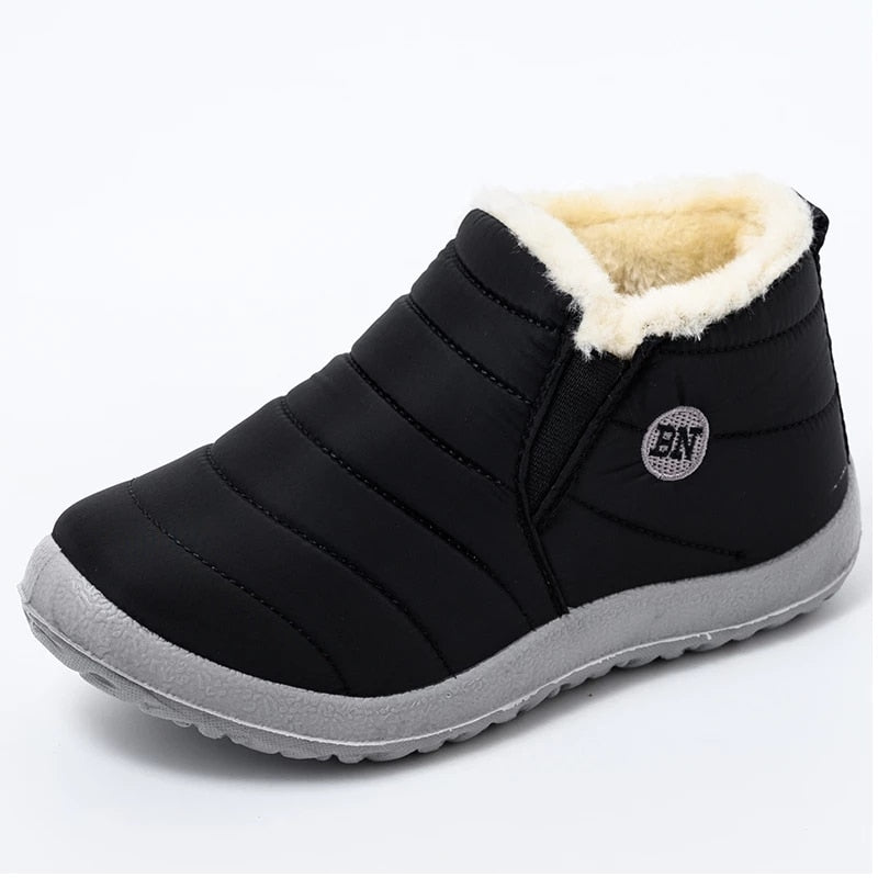Women Boots Ultralight Winter Shoes Women Ankle Botas Mujer Waterpoor Snow Boots Female Slip On Flat Casual Shoes Plush Footwear