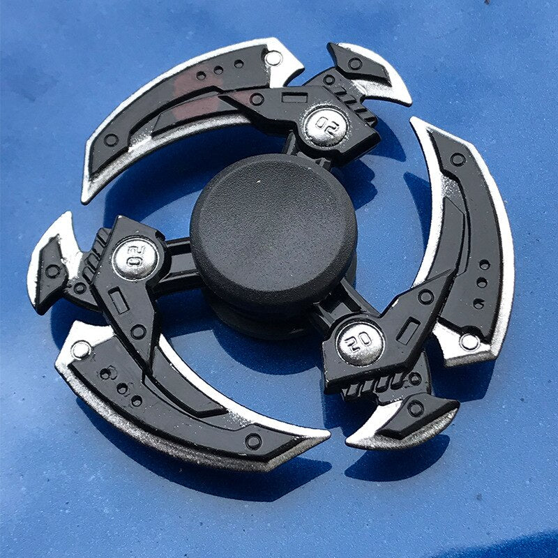 Anime Game Weapon Fidget Spinner Colorful Metal Zinc Alloy Ninja Shuriken Darts Hand Spinner Smooth Electroplate Fidget Gryo Toy