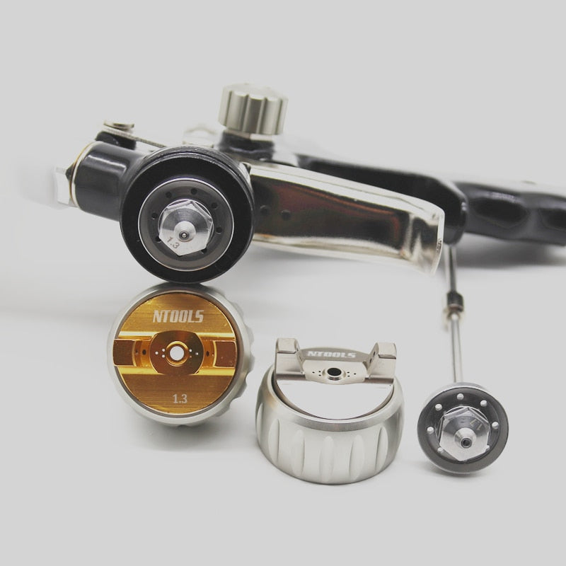 Spray Gun 1.3/1.7mm Nozzle Car Repair Paint Spray Gun With 600CC Tank Air Spray Gun With Paint Mixing Cup And Adapter