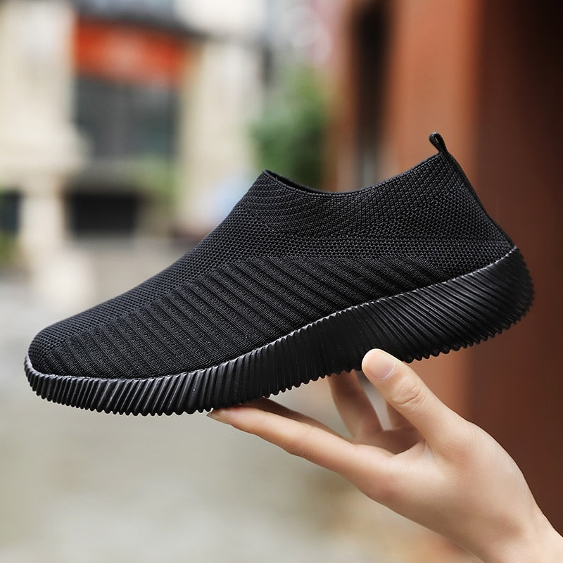Women Flats Shoes Plus Size 43 Breathable Mesh Platform Sneakers Women Slip on Soft Ladies Casual Shoes Woman Knit Sock Flats 36