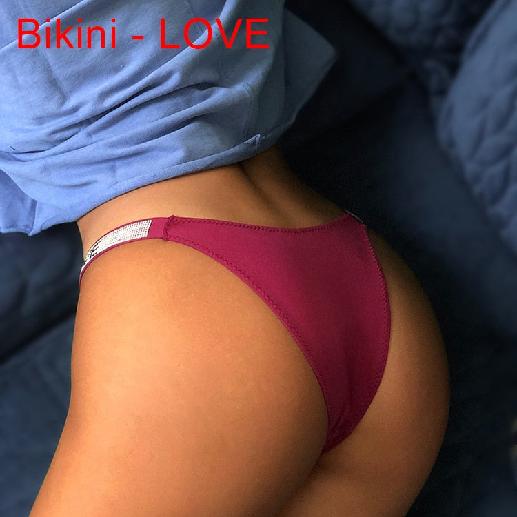 Sexy Women Pantie Crystal Rhinestone Letter Secret Underwear Fitness Gym Love Thongs Low Rise Tanga Female Push Up Lingerie