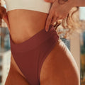 Seamless Panties Women G-String Sexy Lingerie Thong Panties Underpants String Underwear Lingerie Pants Intimate Ladies Low-Rise