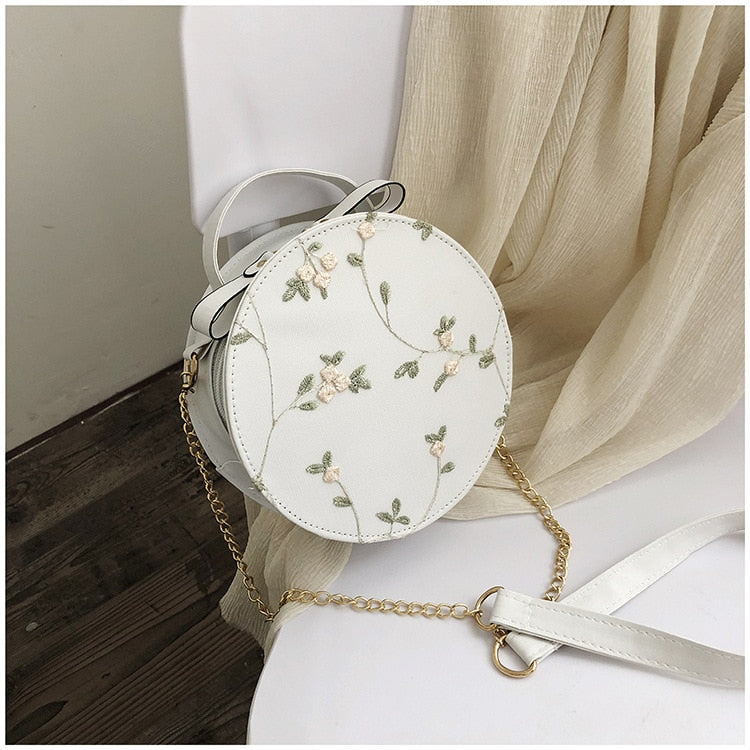 Hot Sale Sweet Lace Round Handbags High Quality PU Leather Women Crossbody Bags for Women 2022 Small Fresh Flower Chain Shoulder
