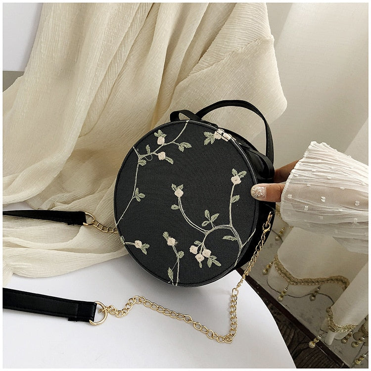 Hot Sale Sweet Lace Round Handbags High Quality PU Leather Women Crossbody Bags for Women 2022 Small Fresh Flower Chain Shoulder