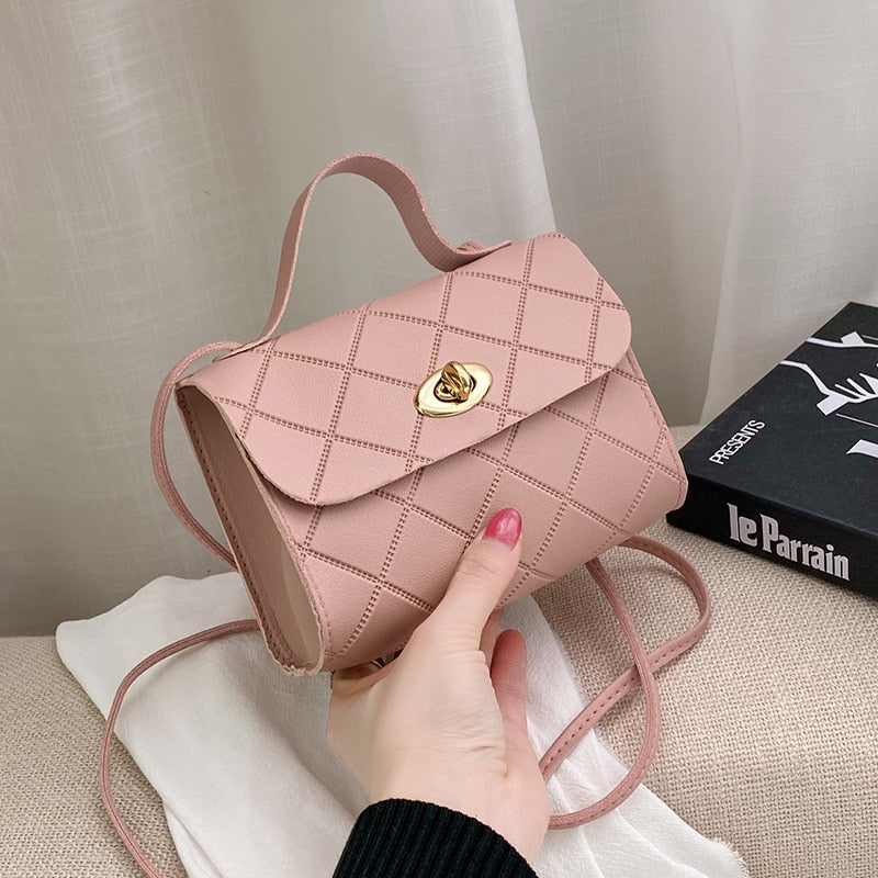 2022 new Lingge fashion embossed hand messenger small square bag handbags  purses and handbags  bags for women