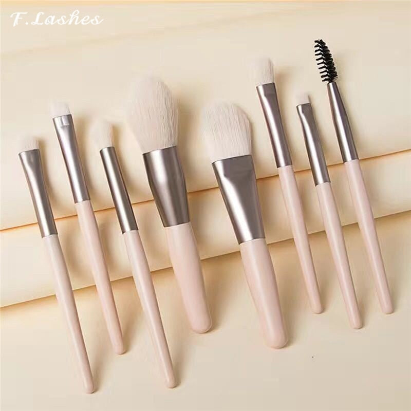 8Pcs Mini Travel Women Makeup Brushes Set Portable Soft Concealer Brush Beauty Foundation Eye Shadow Tool Eyelash Brush With Bag