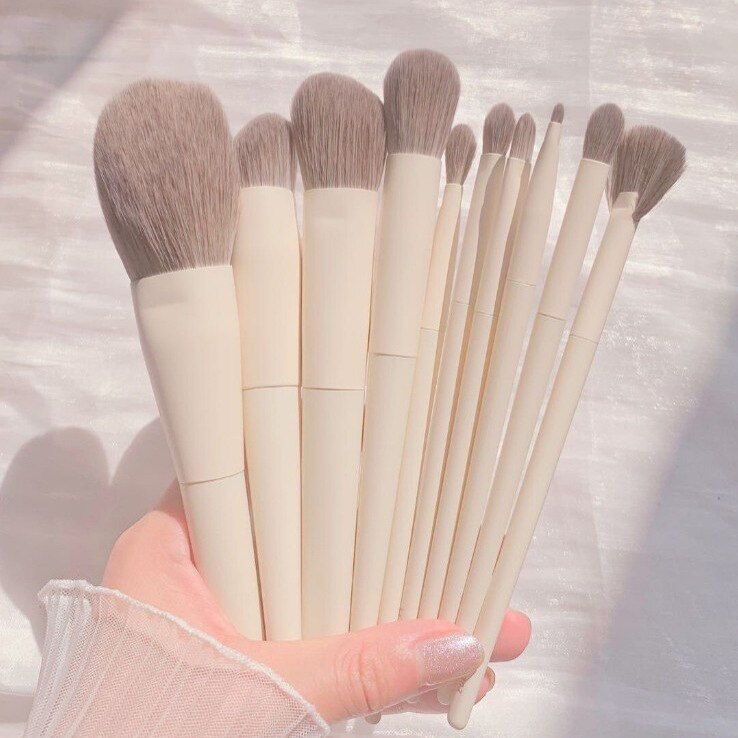 Makeup Brushes Set Cosmetics tools instruments Eyeshadow Make-up for women Cheap complete makeup kit Professional blush Beauty