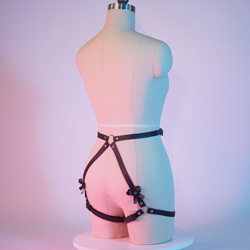 Sexy Body Bondage Women Leg Harness Belts Leather Harness Women Garter Belt Tight Garter Suspenders Straps Stockings With Belt