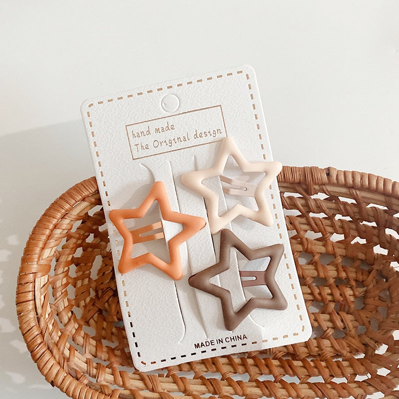 3pcs Frosted Simplicity Hairpins for Girls Star Oval Triangle Square Hair Clips for Kids Snap Hair Clips Hairpins Click Clack