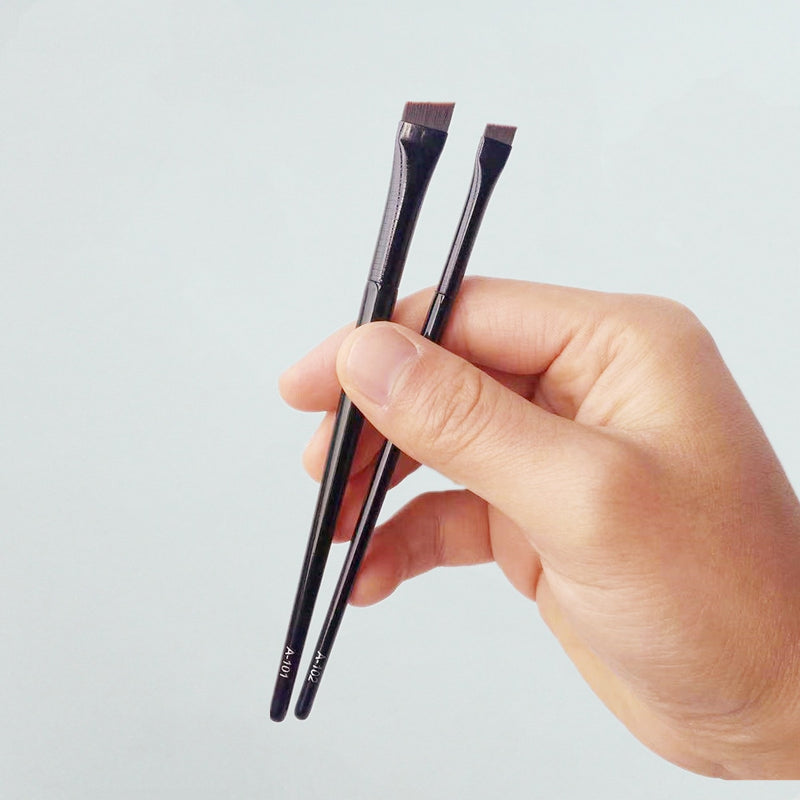 LOYBJ 1/2pcs Blade Makeup Brushes Angled Thin Eyebrow Brush Flat Fine Eyeliner Brush Professional Liner Brow Beauty Make Up Tool