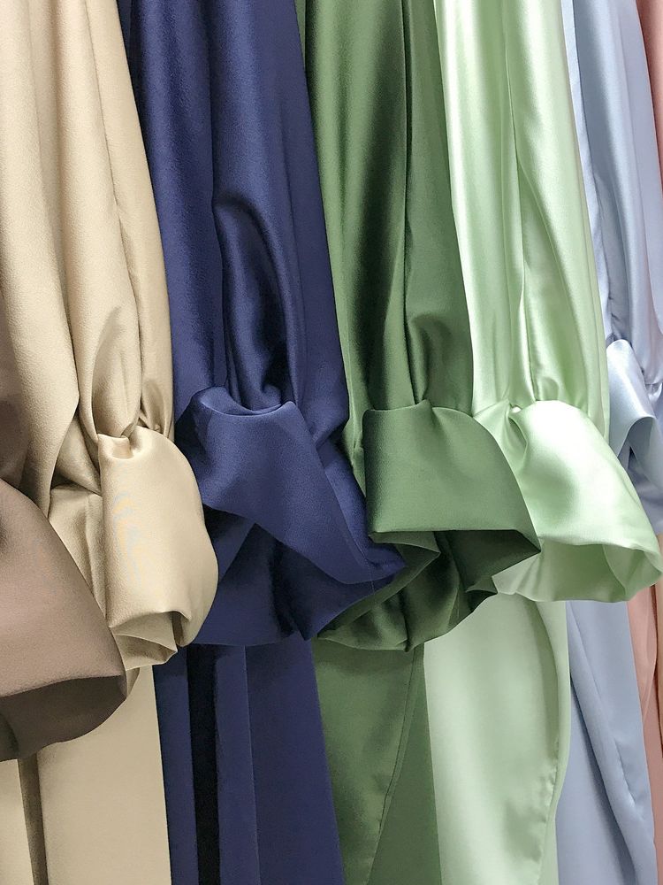 Ramadan Eid Fashion Puff Sleeve Muslim Abayas Robe Musulmane Abaya Elegant Silky Muslim Arab Worship Service Clothing Wy824