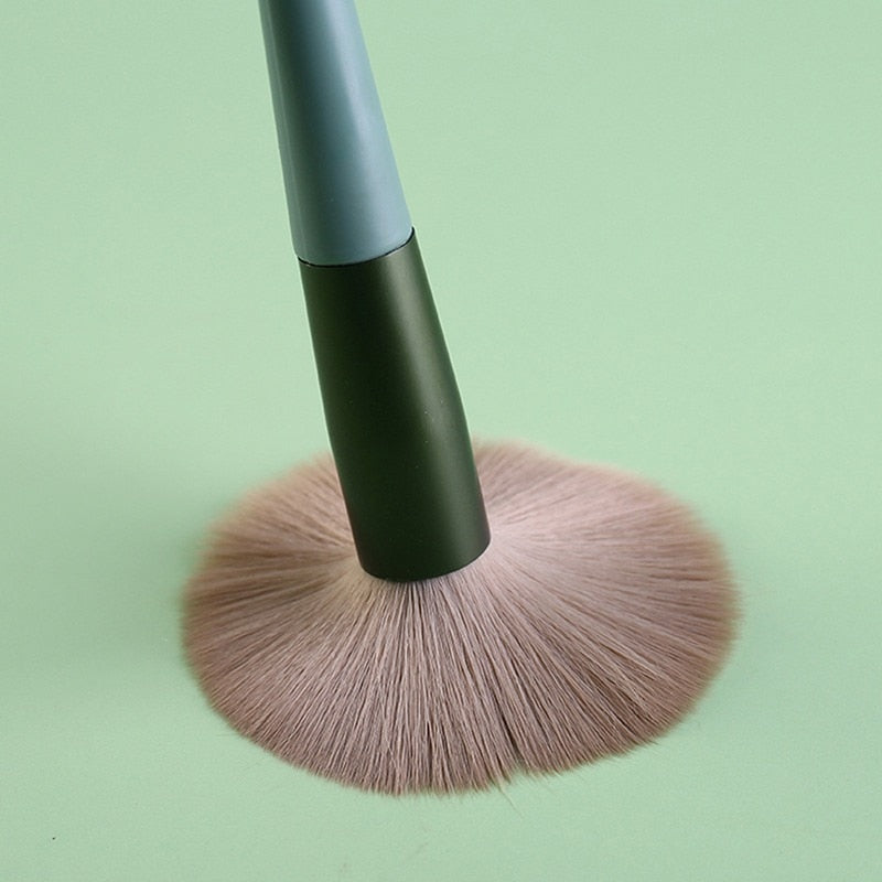 13PCS Professional Makeup Brush Set Cosmetic Powder Eye Shadow Foundation Blush Blending Concealer Beauty Make Up Tool Brushes